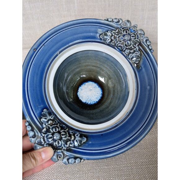 Studio Art Pottery Lidded Dish Bowl Stoneware Blue Glaze Floral Handles Signed - Picture 5 of 9